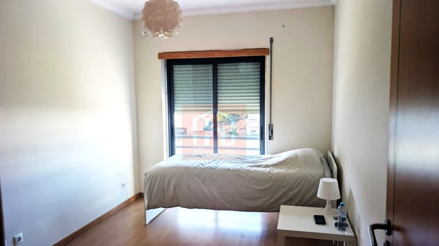 Apartamento T3 para Venda em Alcochete Foto 25