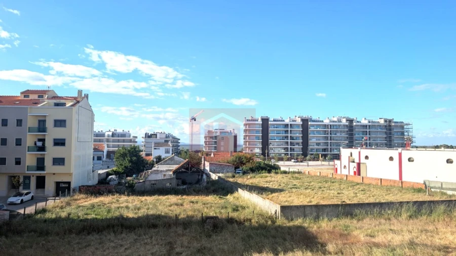Apartamento T3 para Venda em Alcochete Foto 28
