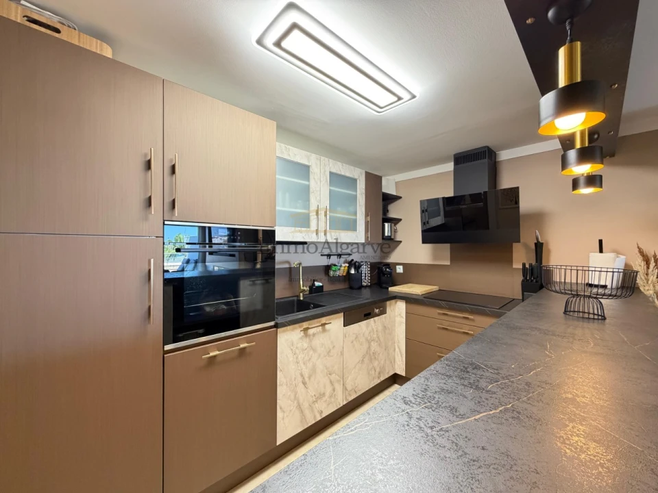 Apartamento T1 para Venda em Portimão Foto 17