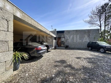 Moradia T3 para Venda em Vilar de Mouros