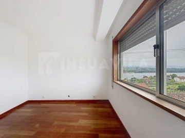 Moradia T3 para Venda em Reboreda e Nogueira