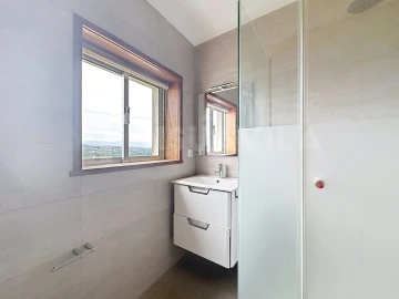 Moradia T3 para Venda em Reboreda e Nogueira