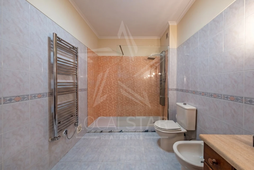 Apartamento T3 para Venda em Alcobaça e Vestiaria Foto 20