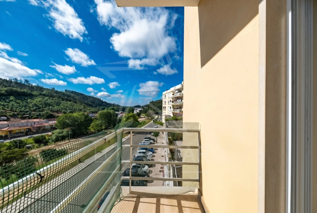 Apartamento T3 para Venda em Alcobaça e Vestiaria Foto 12