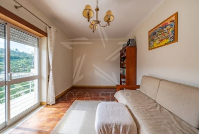 Apartamento T3 para Venda em Alcobaça e Vestiaria