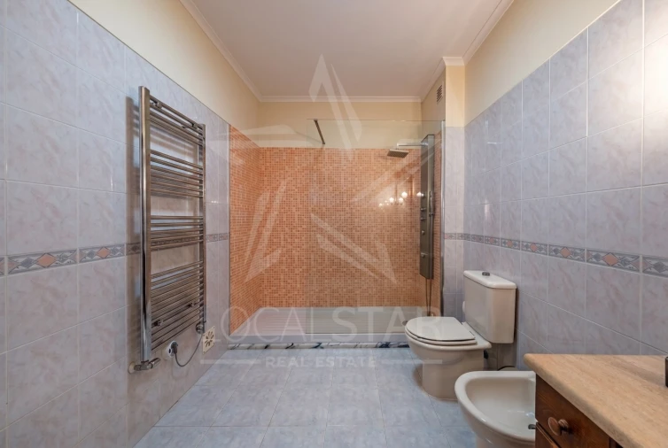 Apartamento T3 para Venda em Alcobaça e Vestiaria Foto 20