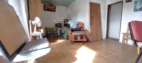 Moradia T1 para Venda em Alvorninha