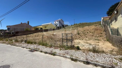 Terreno para Venda em Vialonga