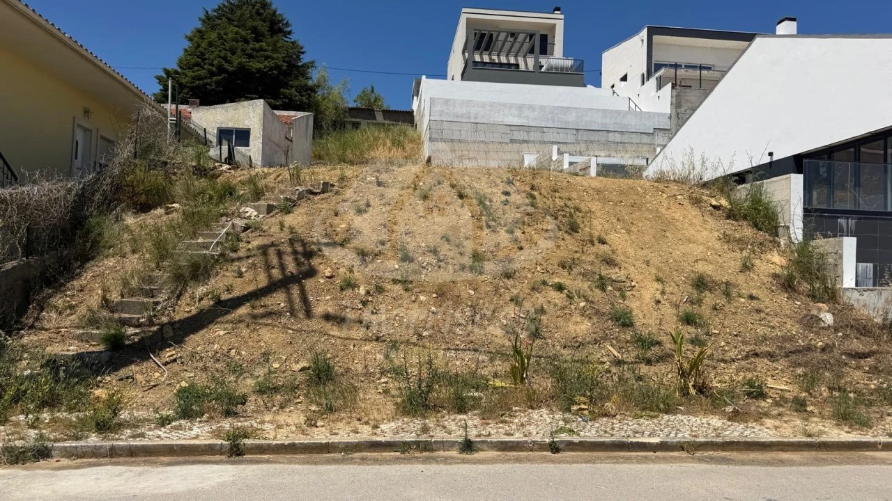 Terreno para Venda em Vialonga Foto 5