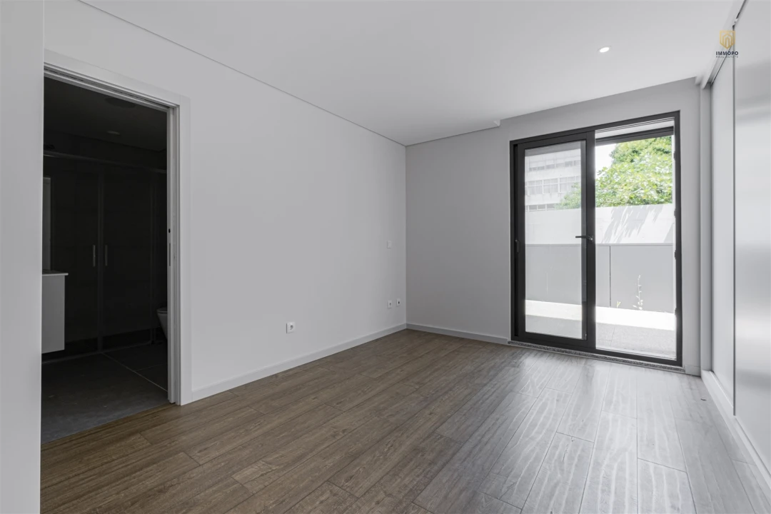 Apartamento T3 para Venda em Cedofeita, Santo Ildefonso, Sé, Miragaia, São Nicolau e Vitória Foto 20