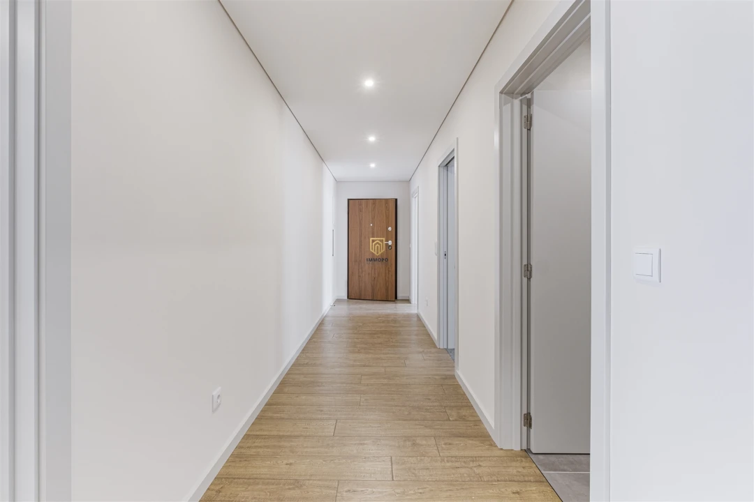 Apartamento T3 para Venda em Cedofeita, Santo Ildefonso, Sé, Miragaia, São Nicolau e Vitória Foto 13