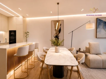 Apartamento T4 para Venda em Loures