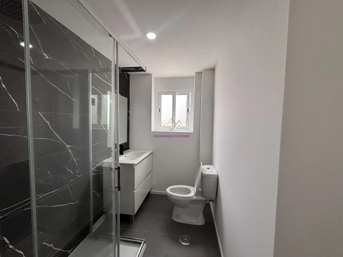 Apartamento T2 para Venda em Póvoa de Santa Iria e Forte da Casa Foto 10