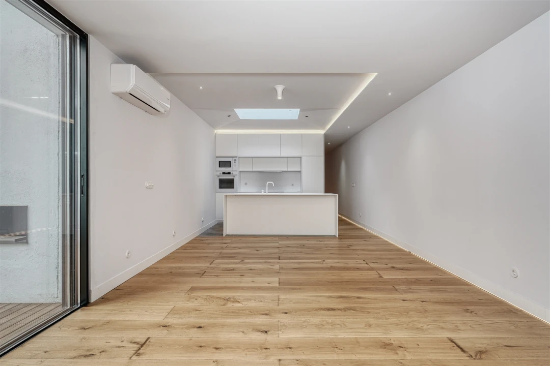 Apartamento T2 para Venda em São Vicente Foto 3