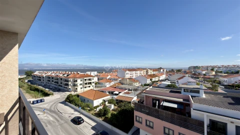 Apartamento T1 para Arrendamento em Alcochete