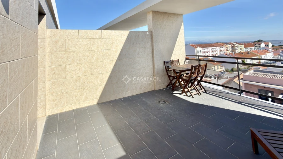 Apartamento T1 para Arrendamento em Alcochete Foto 32