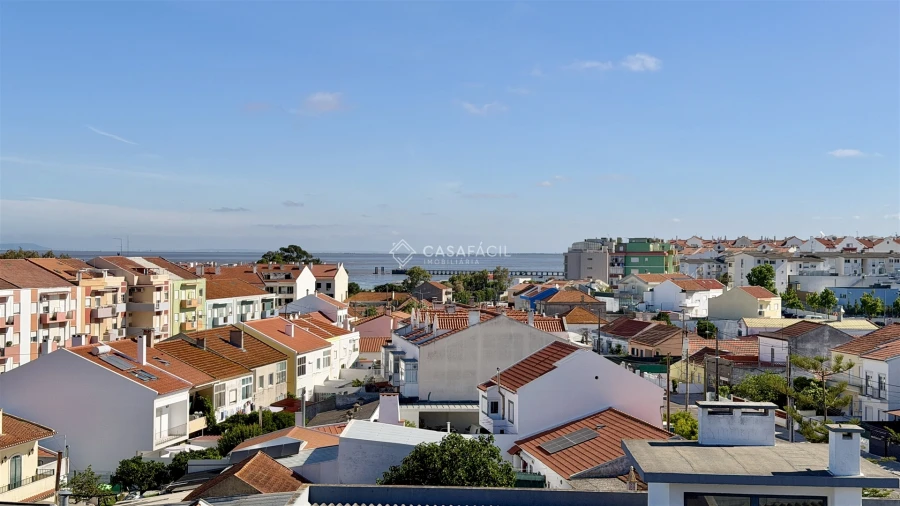 Apartamento T1 para Arrendamento em Alcochete Foto 29