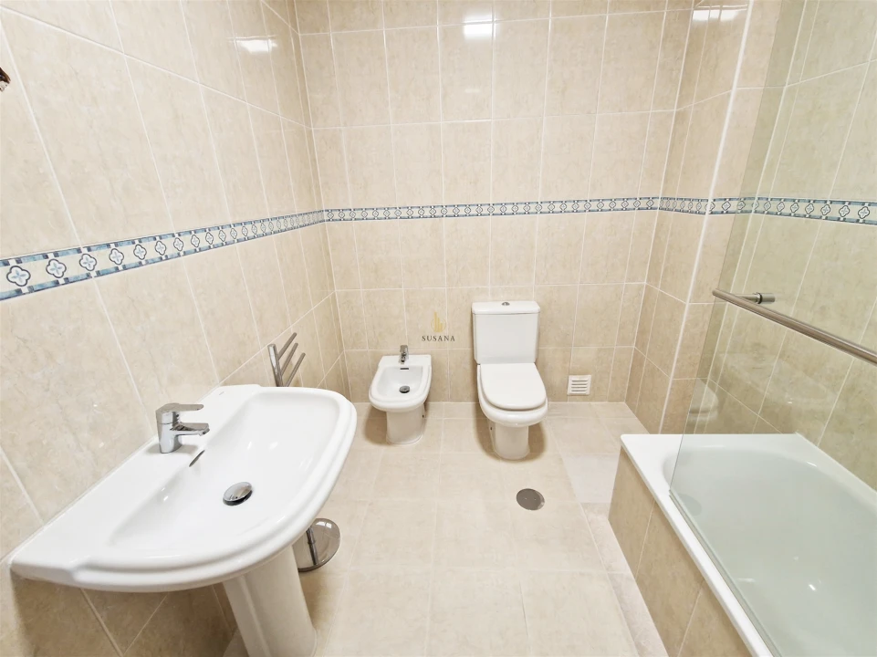 Apartamento T2 para Venda em Viseu Foto 21