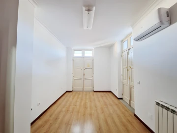 Apartamento T2 para Venda em Viseu
