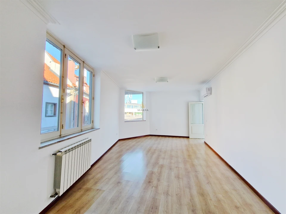 Apartamento T2 para Venda em Viseu Foto 1