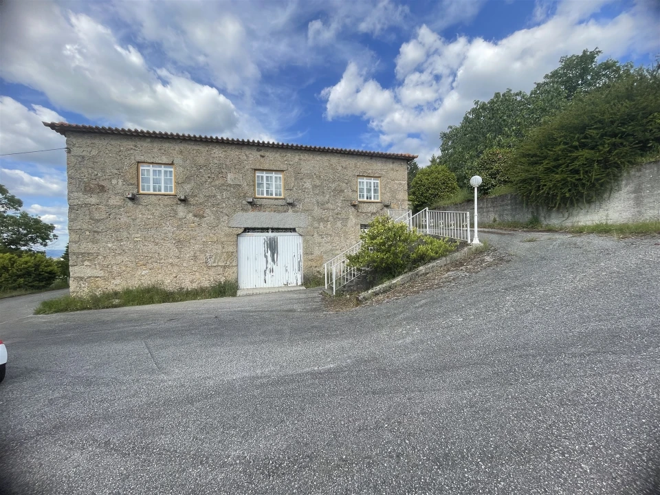 Quinta T4 para Venda em Gouveia (São Pedro e São Julião) Foto 3
