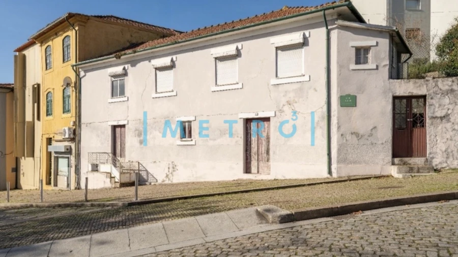 Prédio para Venda em Lordelo do Ouro e Massarelos