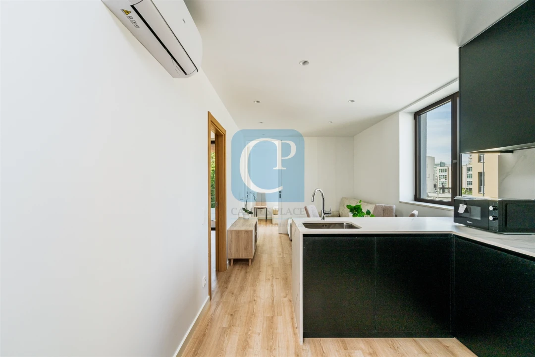 Apartamento T1 para Venda em Paranhos Foto 5