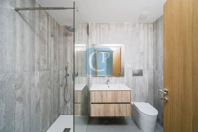 Apartamento T1 para Venda em Paranhos