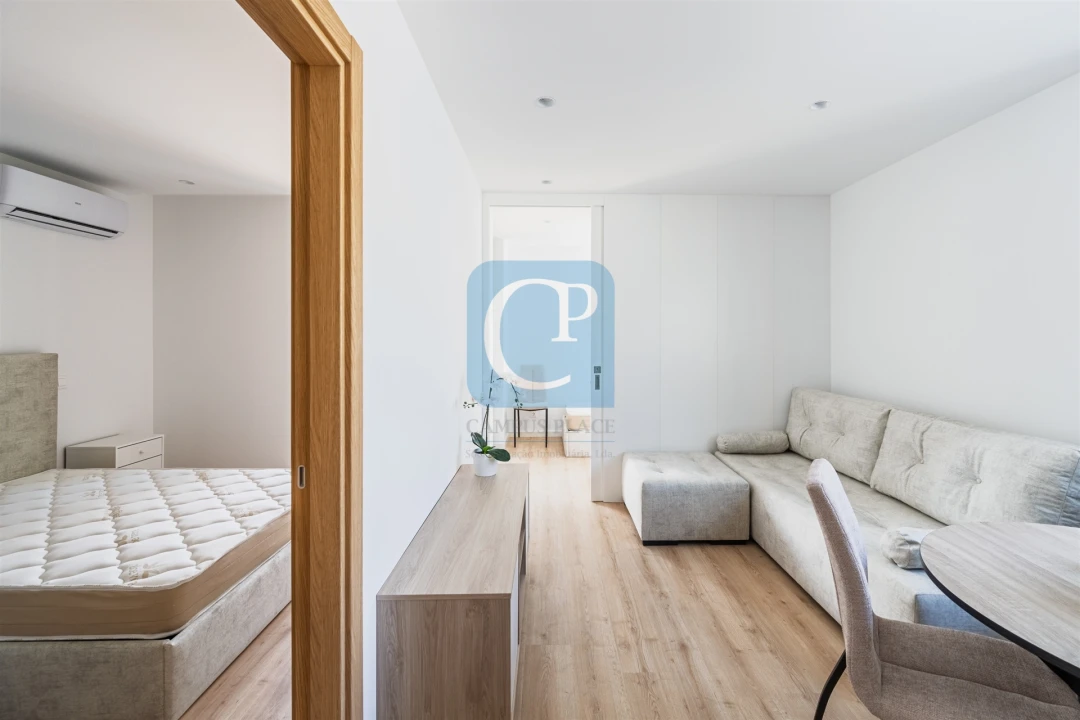 Apartamento T1 para Venda em Paranhos Foto 16