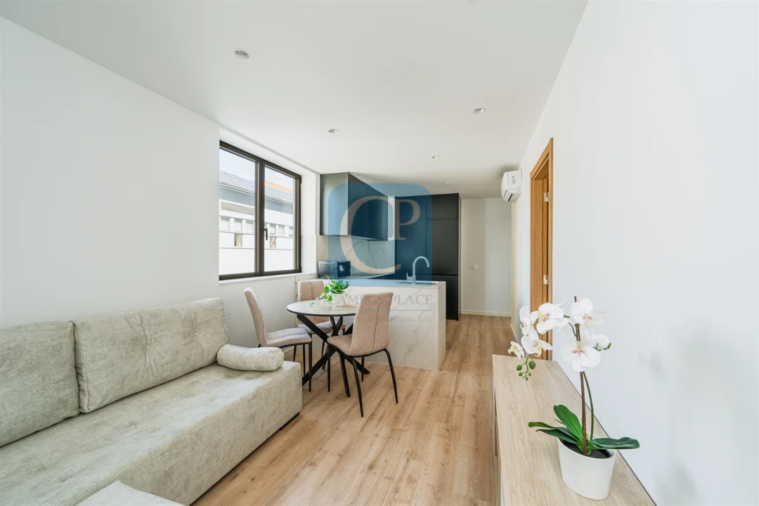 Apartamento T1 para Venda em Paranhos Foto 9