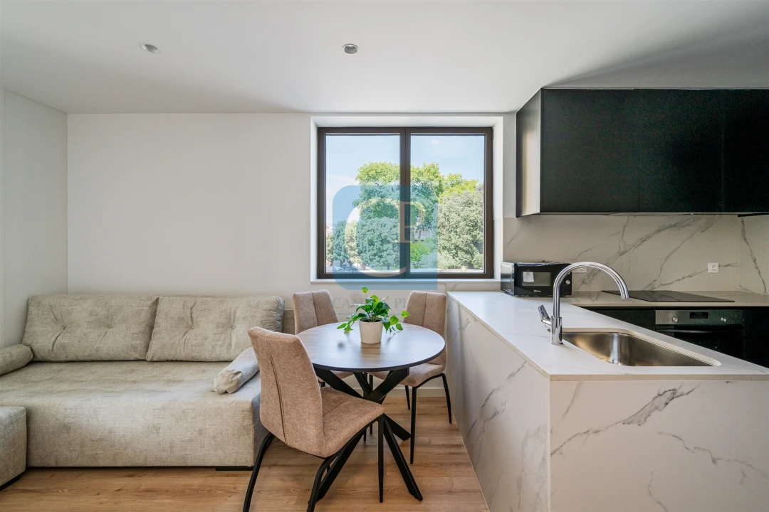 Apartamento T1 para Venda em Paranhos Foto 11