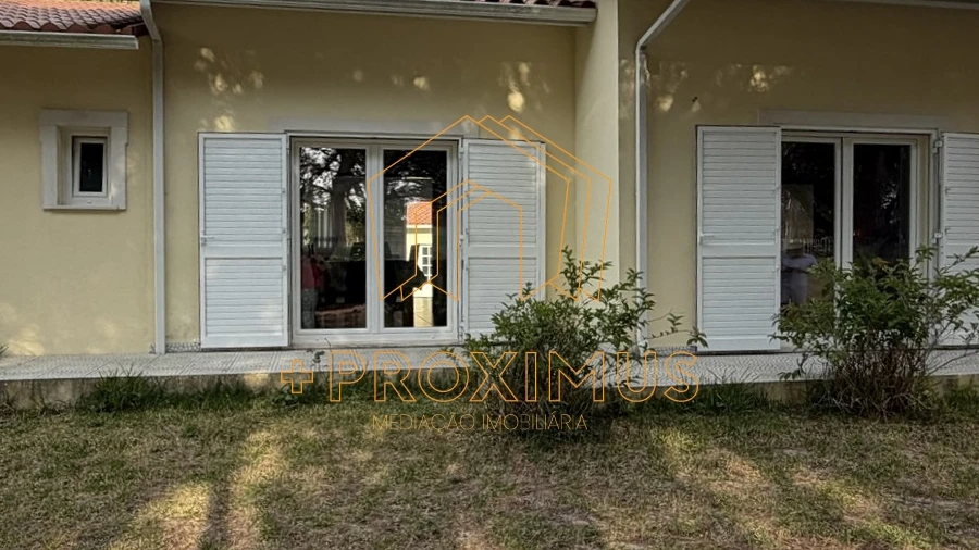 Moradia T3 para Venda em Bom Sucesso