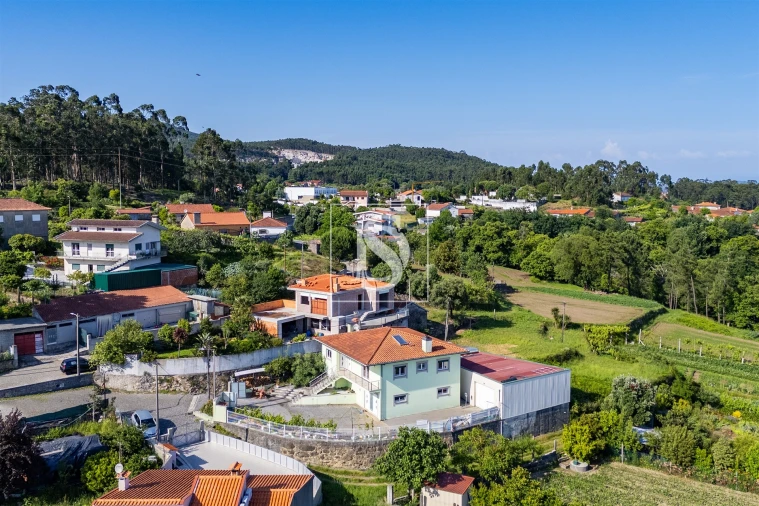 Moradia T3 para Venda em Tamel (Santa Leocádia) e Vilar do Monte Foto 3