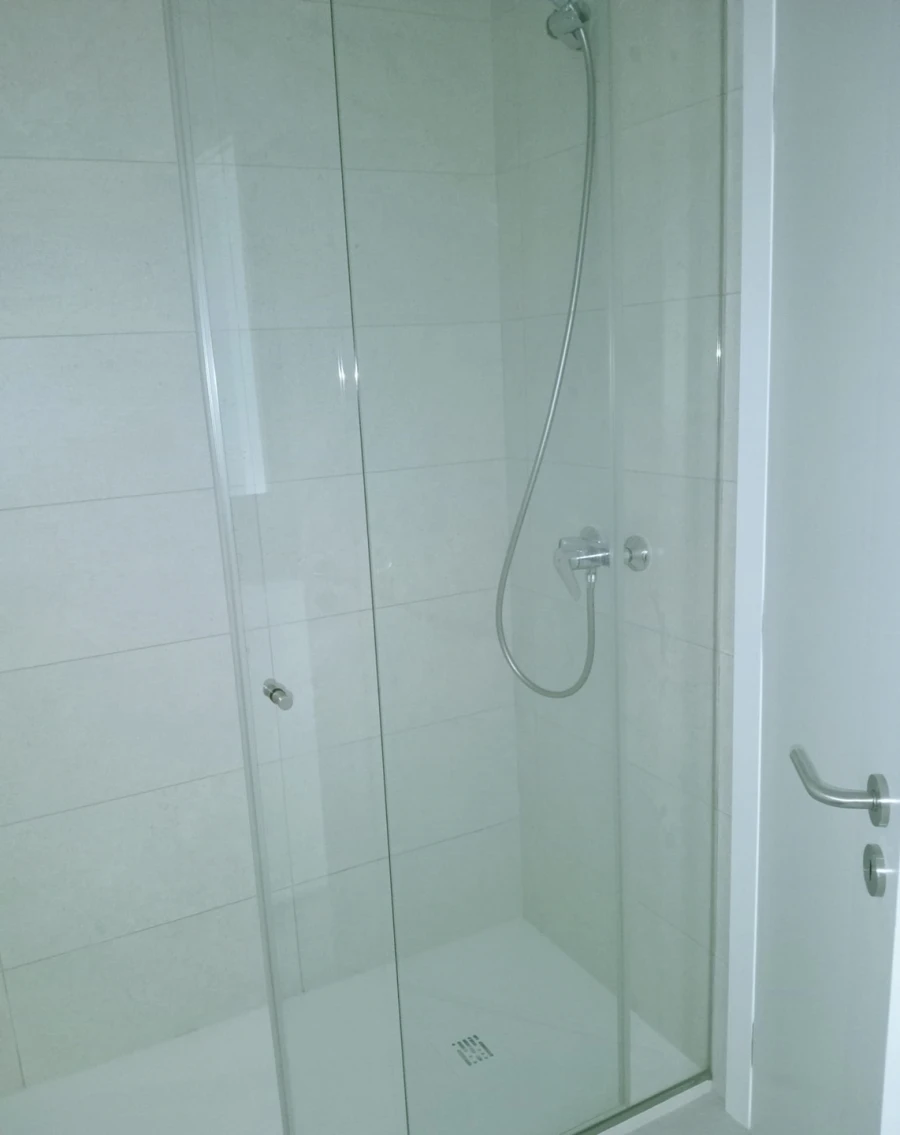 Apartamento T2 para Arrendamento em Santa Marinha e São Pedro da Afurada Foto 15