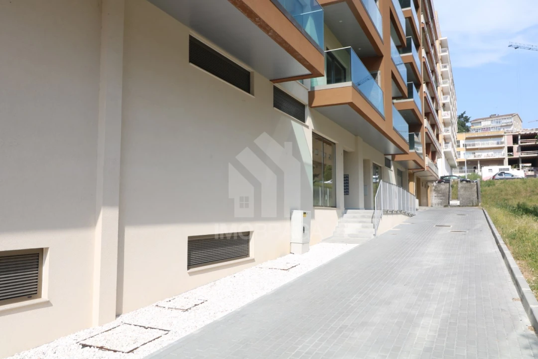 Apartamento T2 para Venda em Real, Dume e Semelhe Foto 2