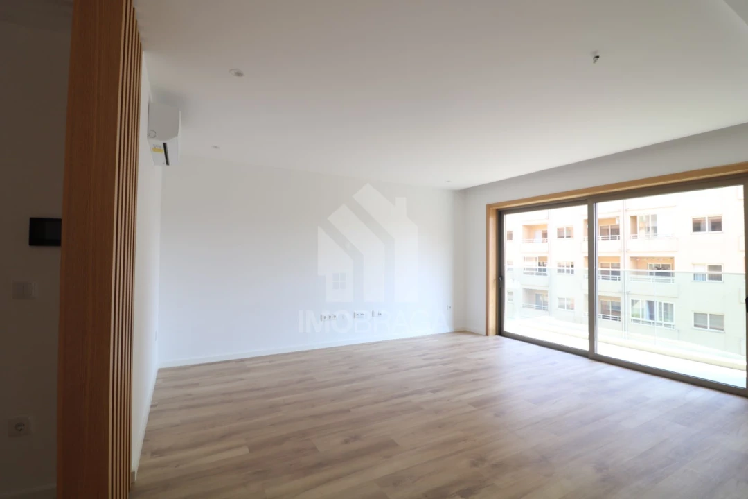 Apartamento T2 para Venda em Real, Dume e Semelhe Foto 6