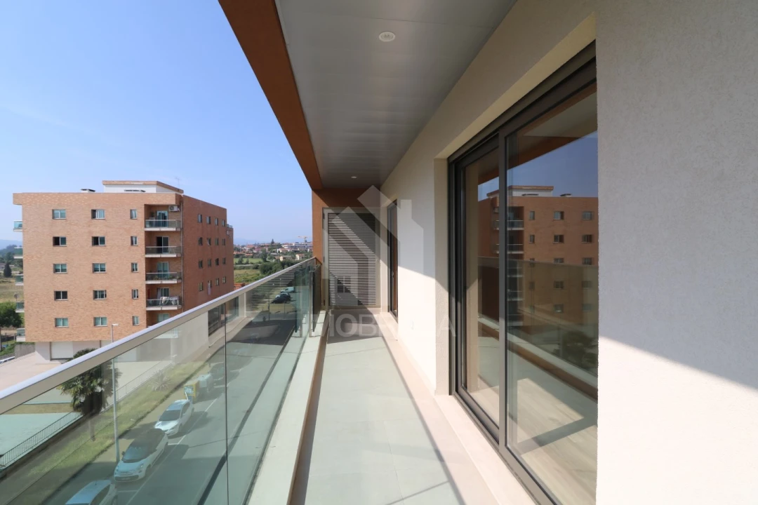 Apartamento T2 para Venda em Real, Dume e Semelhe Foto 17