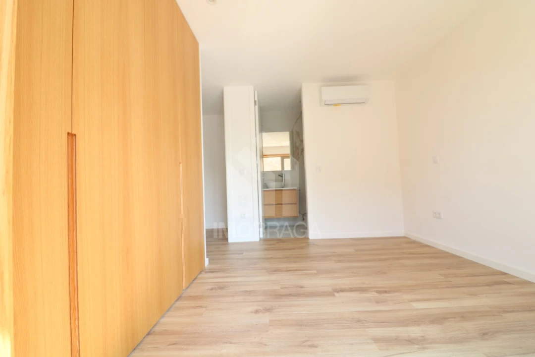 Apartamento T2 para Venda em Real, Dume e Semelhe Foto 20