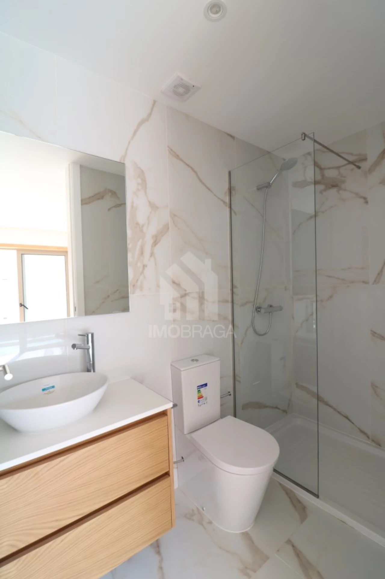 Apartamento T2 para Venda em Real, Dume e Semelhe Foto 23