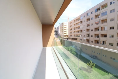 Apartamento T2 para Venda em Real, Dume e Semelhe