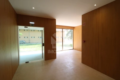 Apartamento T2 para Venda em Real, Dume e Semelhe