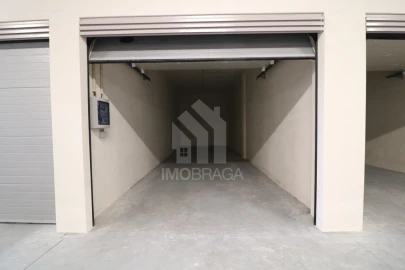 Apartamento T2 para Venda em Real, Dume e Semelhe