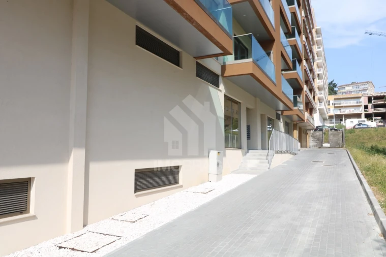 Apartamento T2 para Venda em Real, Dume e Semelhe Foto 2