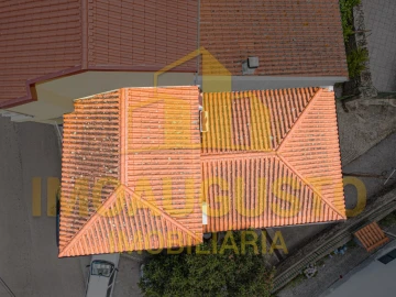 Moradia T2 para Venda em Lajeosa do Mondego