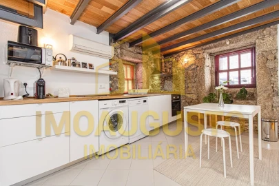 Moradia T2 para Venda em Lajeosa do Mondego