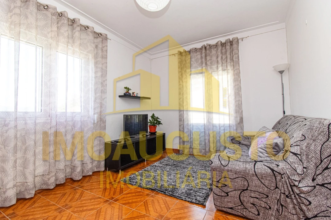 Moradia T4 para Venda em São Pedro e Santa Maria e Vila Boa do Mondego Foto 5