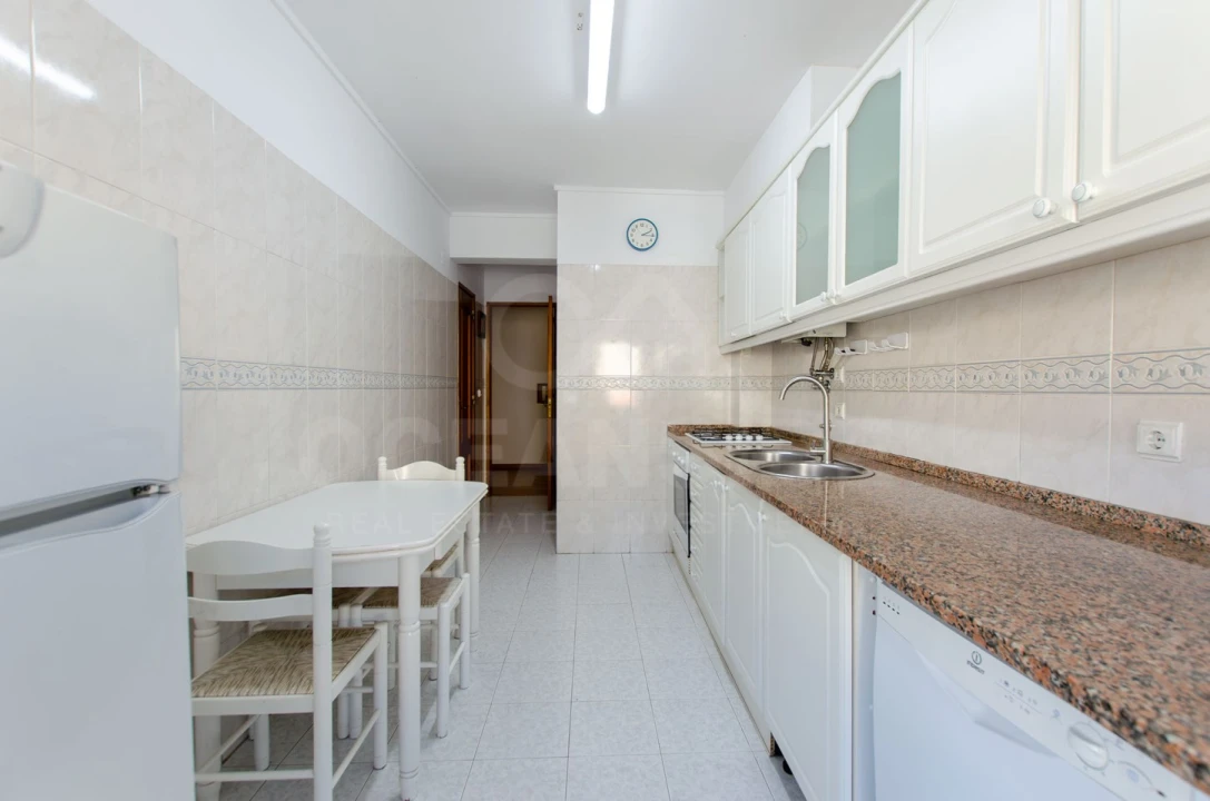 Apartamento T2 para Venda em Barcarena Foto 15