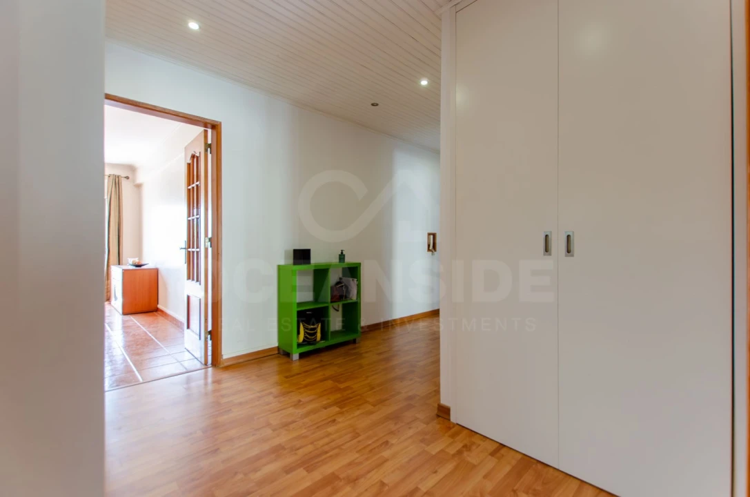 Apartamento T2 para Venda em Barcarena Foto 9