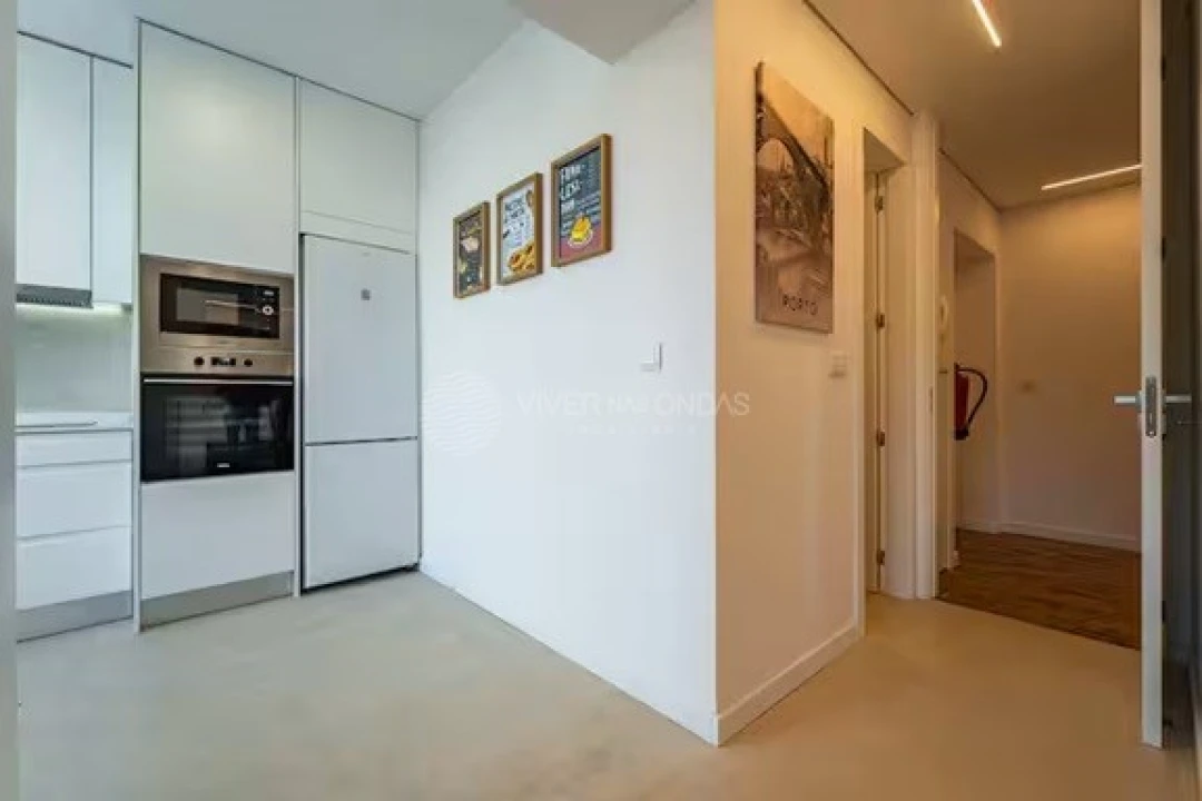 Apartamento T4 para Venda em Cedofeita, Santo Ildefonso, Sé, Miragaia, São Nicolau e Vitória Foto 8