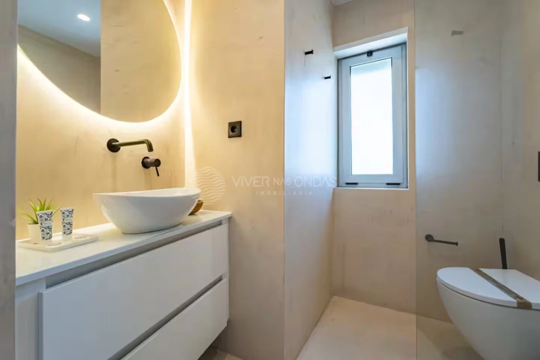 Apartamento T4 para Venda em Cedofeita, Santo Ildefonso, Sé, Miragaia, São Nicolau e Vitória Foto 13